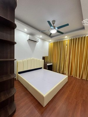 gấp gấp bán nhà 50m phú lương hà đông