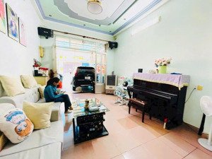 nhà 4 tầng, hẻm 6m nguyễn văn khối, p11, 4x20m, gía chỉ 7,8 tỷ còn tl, lh: 