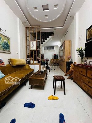 bán nhà giảng võ_ dân xây_5m ra đường oto tránh_47m2_12.8 tỷ