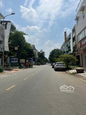 góc 2 mt thương hiệu - quốc hương, thảo điền, q2 - dt 11 x 35m - xd hầm 7 tầng - gía bán 85 tỷ