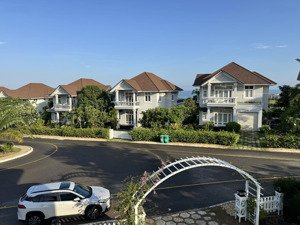 bán biệt thự sea links mũi né pe căn góc view biển đẹp kế hotel sân golf