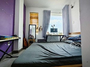 chủ cần bán tòa căn hộ 4 tầng hàn thuyên, dt 36tr / tháng