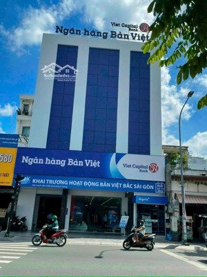 bán gấp nhà mt lạc long quân, q. 11 - dt khủng 350m2 - hđt 110tr - giảm 10 tỷ về 59 tỷ