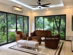 cho thuê biệt thự song lập park river ecopark full nội thất cao cấp sân vườn rộng 26tr/tháng