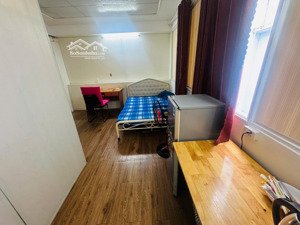 phòng giá rẻ khu trung sơn. gần đh rmit quận 7. full nội thất.giờ giấc tự do. chỉ 3,5 triệu/tháng