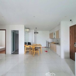 cho thuê căn hộ 3pn 2wc 92m2 đầy đủ nội thất chỉ 13tr/th tại d-vela lh 