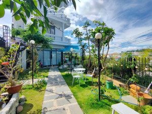 cần bán căn villa 3 mặt tiền view đồi thông thoáng 360 độ tại kqh lý nam đế, p.lâm viên, đà lạt
