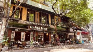 cho thuê cửa hàng tại đường vũ phạm hàm, trung hòa, cầu giấy, hà nội, dt 90m2 , mt 20m sân bay