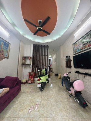 nhà ngay âu cơ, 76m2, 3 tầng, tân phú, 6.9tỷ