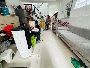 nhà đúc 3 tấm- 3 pn/ gần mt, hxh trần xuân soạn- lâm văn bền- cư xá nh- cc mỹ phú- mone- nhỉnh 4 tỷ