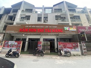 cần bán lk flc đại mỗ gấp giá rẻ
