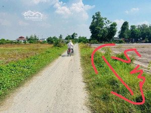 đất 420tr dt 5x28 full thổ đường 4.5m nhà dân sát bên phước tây phước thạnh gò dầu