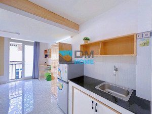 duplex ngay lê văn sỹ, bancong, nhà mới, tách bếp