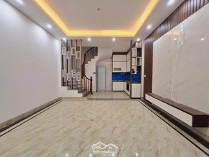 bán gấp căn phân lô sổ đỏ chính chủ 5 tầng 31m2 tại tổ 9 phú lương. hà nội