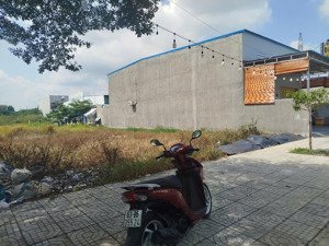 5x21 đường chính 20m kdc tân đô, thích hợp kinh doanh buôn bán. cách tên lửa 20p