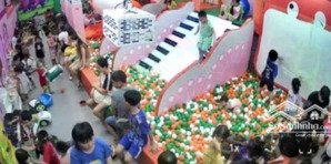 sang khu vui chơi trẻ em đang hoạt động tốt