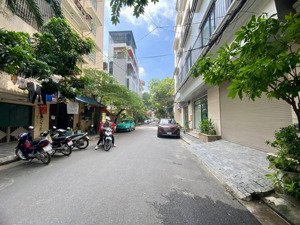 bán nhà trần khát chân- tt hai bà trưng 6t thang máy-mặt ngõ thông kinh doanh - oto tránh-full đồ !