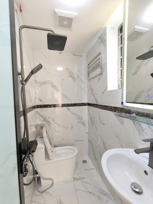 bán căn hộ tòa ct4-5 dương đình nghệ. dt: 85m2 - 02pn - 02wc - full nội thất đẹp view sân chơi