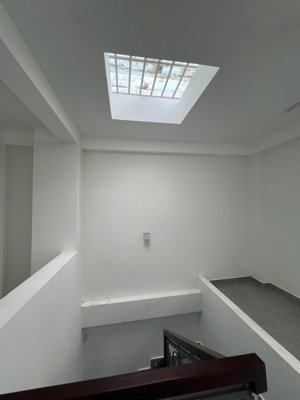 nhà đẹp hẻm sạch nguyễn thế truyện, tân phú 1 trệt 2 lầu st giá 7.9 tỷ tl