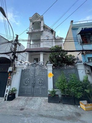 bán nhà ngay khu t3 hoàng hoa thám 134m2, 4 tầng sang trọng giá chỉ 22 tỷ tl