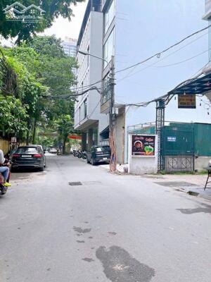 Phân lô Hoàng Quốc Việt, Cầu Giấy, 3 ô tô tránh, 2 ngõ thông, 50m2 6 tầng giá 14.8 tỷ