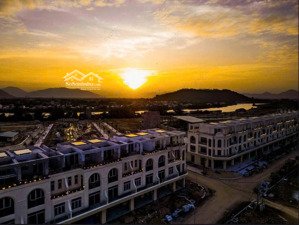 cần bán đất nền sổ đỏ quy nhơn iconic. giá chỉ từ 2.4 tỷ/ nền, thanh toán linh hoạt theo tiến độ
