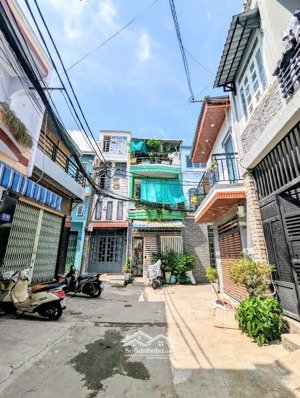 hẻm xe hơi lạc long quân, phường 10, tân bình. 48m2, ngang 4m1 x 12m x 2 tầng. 6,4 tỷ