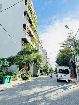 bán lỗ 500tr mt lê lộ ngay trong khu phố an thượng , 81m2 - giá 15 tỷ