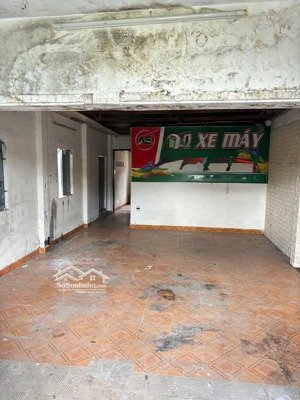 nhà cấp 4 mặt tiền đường tân thới hiệp 15, phường tân thới hiệp, q12, dt 200m2 (5,5mx35m), đường 6m