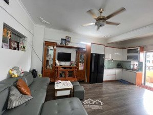 cần tiền bán gấp căn hộ 68m chung cư linh đàm giá tốt lh 