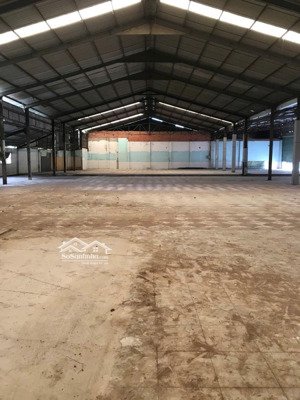 cho thuê xưởng 3.000m² mặt tiền quốc lộ 1a,bình tân,giá chỉ 220tr/tháng,điện 3 pha, container 24/7