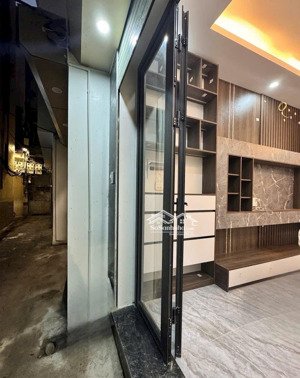 giá chào xấp xỉ 200triệu /m2 - mới koong - 50 mét ra mặt ngõ thông ô tô - hưởng trọn tiện ích kđt