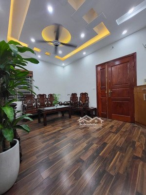 em cần bán gấp căn 82m2, 3pn, 2wc, full nội thất giá 3,9x tỷ tòa ct6a kđt xa la, kiến hưng, hà đông