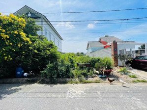 chủ bán gấp đất thị trấn củ chi 10x26m,(260m2) full thổ, shr công chứng ngay,xây dựng tự do.