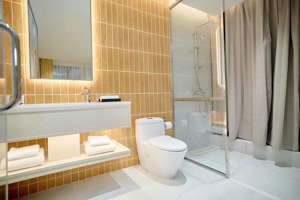 độc quyền căn 1pn+1 (công năng như 2 ngủ) dự án sun centro mặt biển hạ long sát bãi tắm