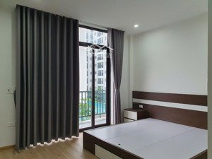 cho thuê shophouse mặt trục chính lý anh tông 5 tầng full đồ giá chỉ hơn 40 tr