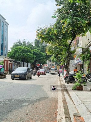 bán nhà phố bà triệu, phân lô, ôtô đỗ cửa vào nhà, mặt tiền 5.5m, hà đông, 60m hơn 12 tỷ