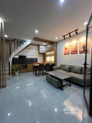 bán nhà vân đồn ngõ thông, rộng thoáng 4 tầng 3 ngủ mt 4,3m