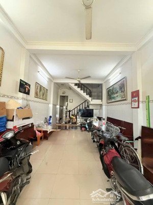 bán căn nhà 4 tầng đẹp lung linh, trần xuân soạn, tân hưng, quận 7, 99m2, 6 pn, giá rẻ