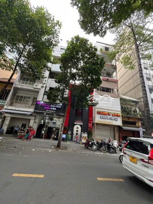 cần bán gấp nhà mt trần bình trọng_trần phú, p.4, q.5. dt:5x22m, 5 lầu, tm. gía 54 tỷ tl