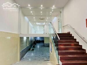 Bán Nhà Mặt Phố Vương Thừa Vũ 7 Tầng x 185m² Thang Máy 5X Tỷ Mặt Tiền Rộng, Hầm Để Xe