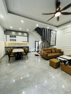 nhà đẹp phố trung liệt dt 41m2 nhỉnh 8 tỷ