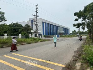 phú cát chính chủ full thổ cư dt 110 m2 3 phút ra nhà máy in tiền giá chỉ 4 tỷ nhỉnh