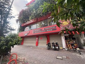 hot!!! cho thuê mặt bằng tô hiệu cực phẩm, 250m2x3 tầng, mặt tiền 9m siêu rộng