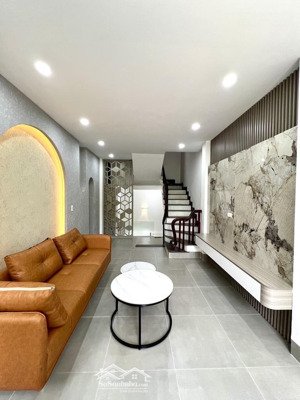 phân lô đền lừ - mặt tiền quyền lực 4m - gara ô tô - kinh doanh