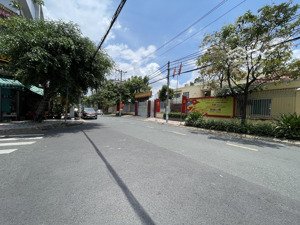 nhà hot đường 19, linh chiểu, thủ đức