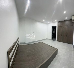 chdv cầu diễn 28pkk full đồ + mbkd 200m2 + có hầm để ô tô
đường ô tô tránh mp.
thang máy pccc