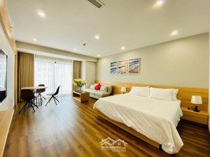quá rẻ! căn studio gold coast tầng trung, ban công đn giá 3ty830
