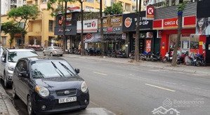 bán tòa nhà 7 tầng mặt phố trung yên, trung hoà, cầu giấy, hà nội. diện tích: 98m2, mặt tiền: 7,4m