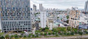 bán nhà 3 tầng vị trí vàng trần hưng đạo 100m², 4pn, ngay trung tâm sơn trà